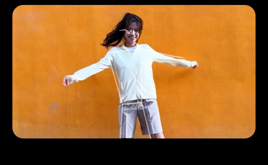 3-Axis Handheld Gimbal Stabilizer for Smartphones with Built-in Fill Light